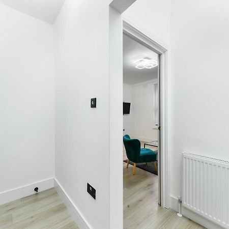 New Stylish 1 Bedroom Apartment - Flat D Norwood Eksteriør billede