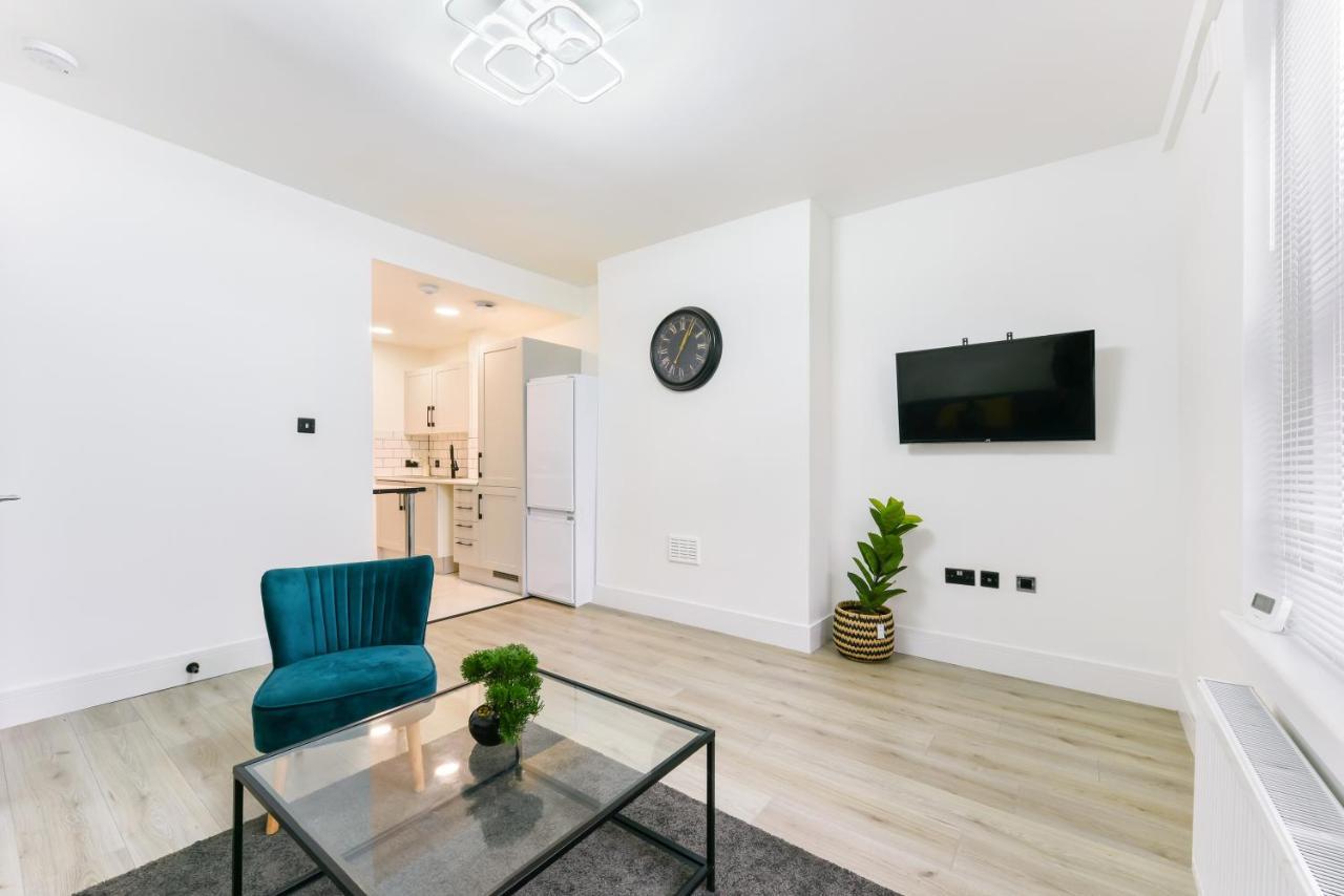 New Stylish 1 Bedroom Apartment - Flat D Norwood Eksteriør billede
